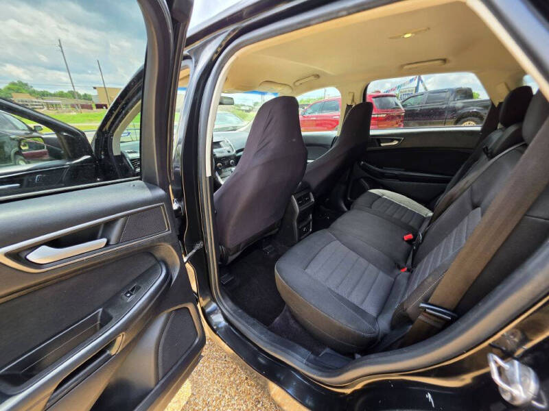 2015 Ford Edge SE