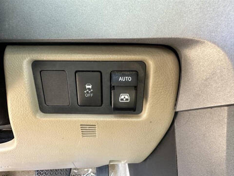 2010 Toyota Sequoia SR5