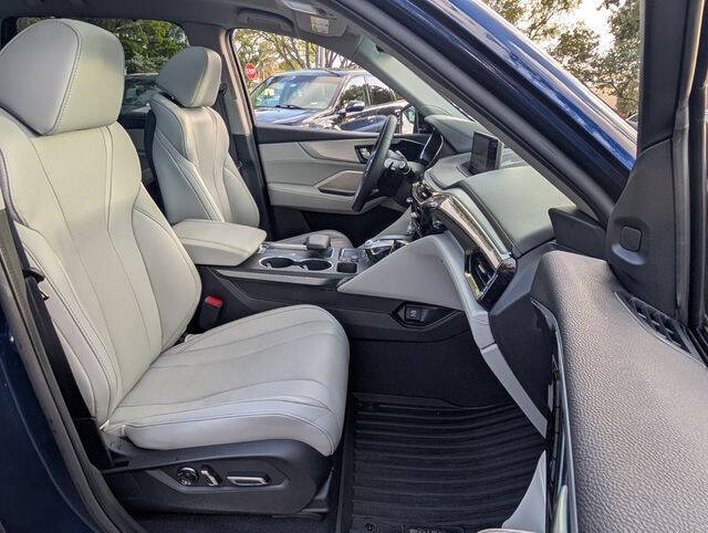 2023 Acura MDX w/Tech