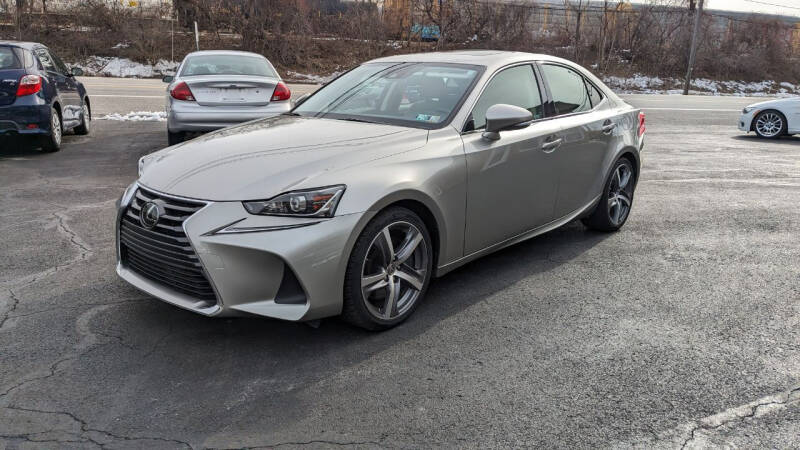 2018 Lexus IS 300