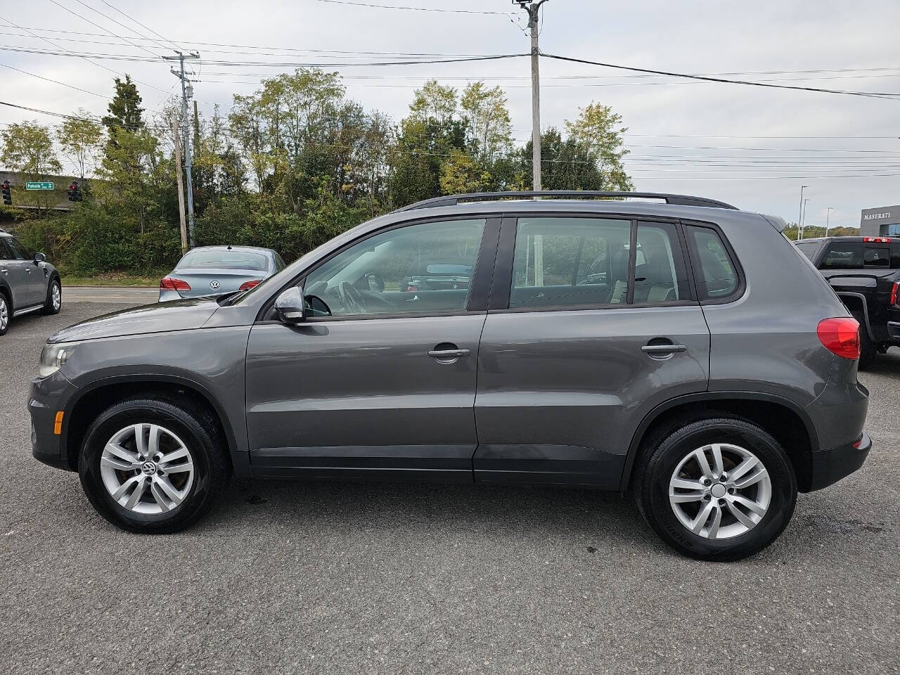 2016 Volkswagen Tiguan for sale at German Automotive Service & Sales in Knoxville, TN