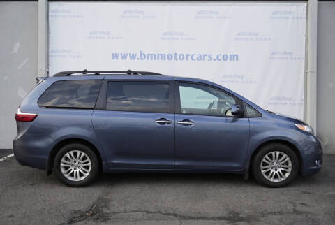 2017 Toyota Sienna