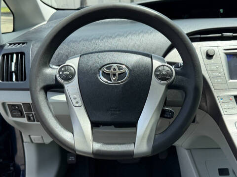 2015 Toyota Prius Two