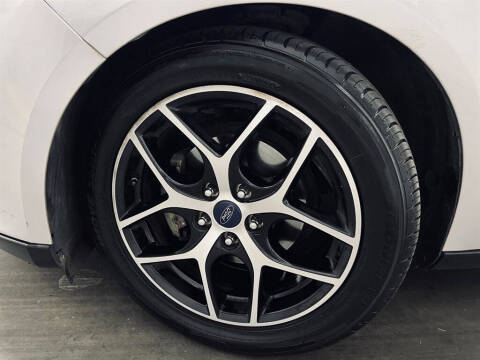 2017 Ford Focus Titanium