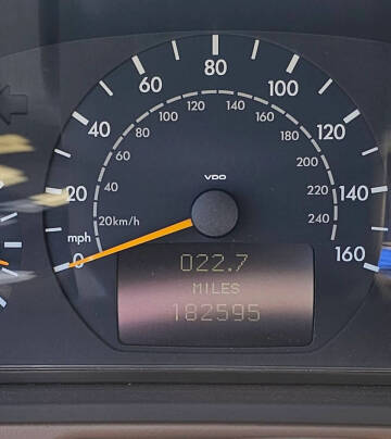 2001 Mercedes-Benz E-Class E 320