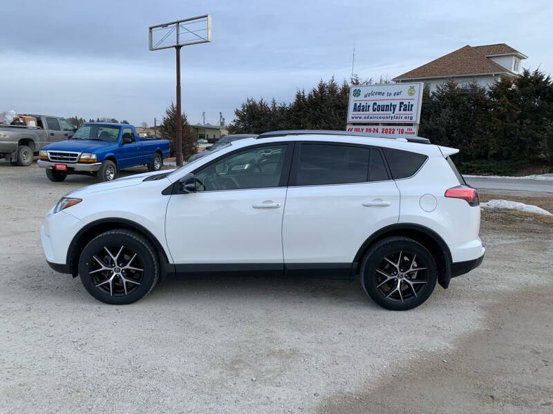 2018 Toyota RAV4 for sale at GREENFIELD AUTO SALES in Greenfield IA