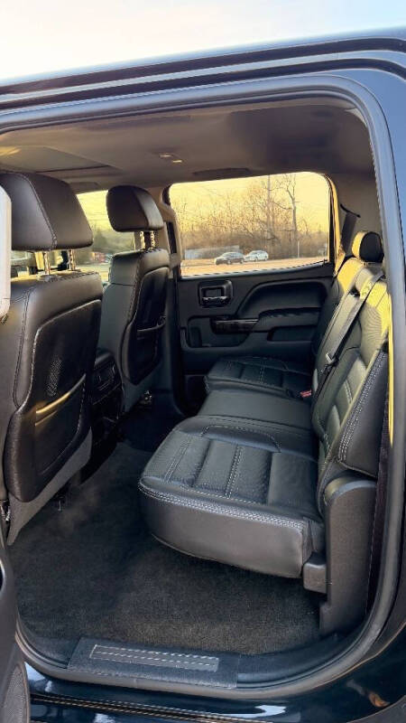 2015 GMC Sierra 3500HD Denali