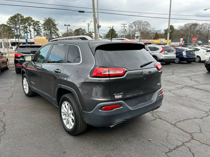 2017 Jeep Cherokee