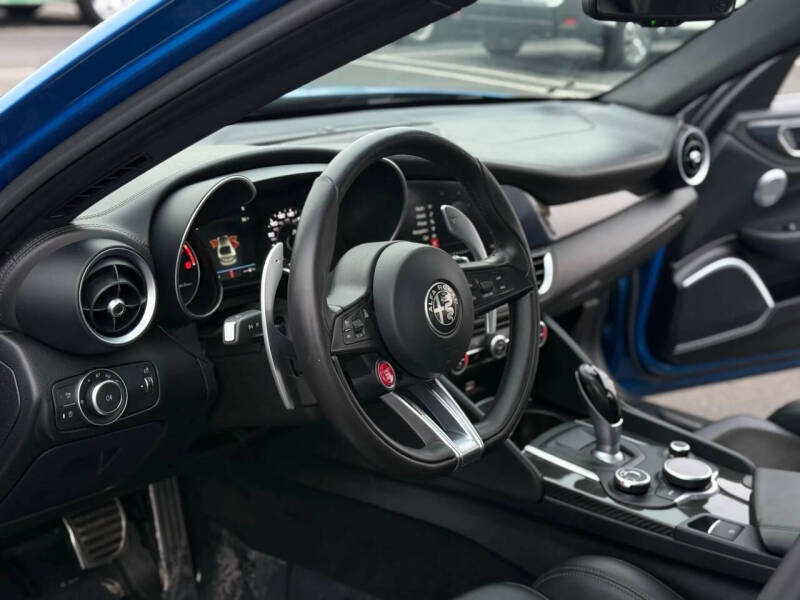 2018 Alfa Romeo Giulia Quadrifoglio