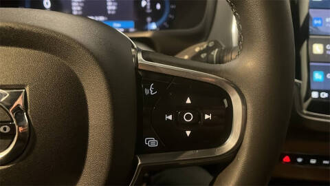 2023 Volvo XC90 B5 Plus Bright Theme