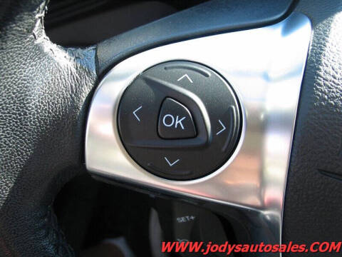 2017 Ford C-MAX Hybrid SE