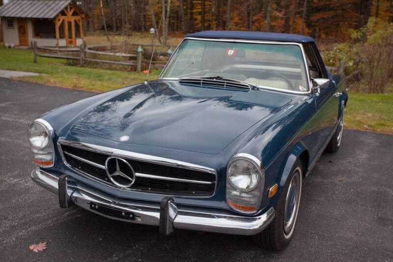 1968 Mercedes-Benz 280-Class for sale at Essex Motorsport, LLC in Essex Junction VT