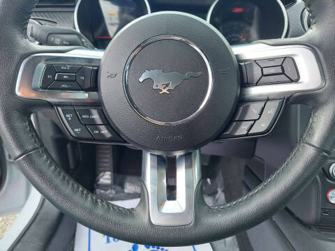 2022 Ford Mustang EcoBoost
