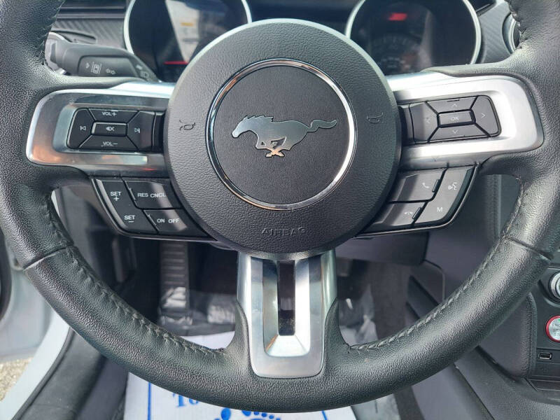 2022 Ford Mustang EcoBoost