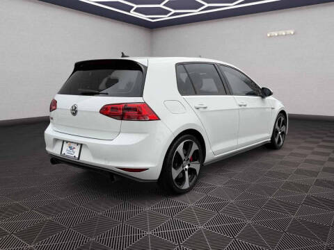 2016 Volkswagen Golf GTI