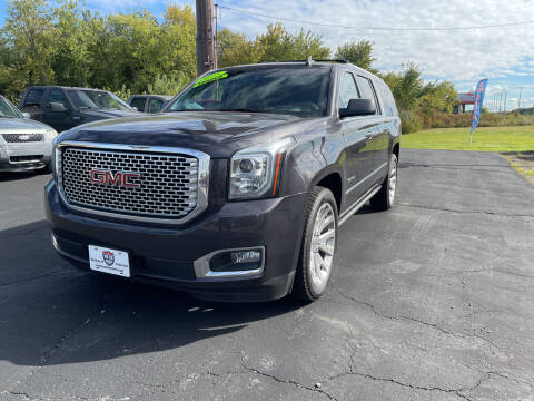 2015 GMC Yukon XL for sale at US 30 Motors in Crown Point IN