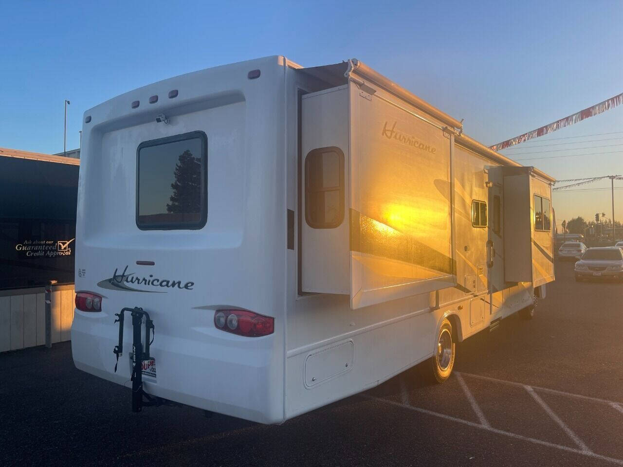 2009 Four Winds Hurricane for sale at Super Auto Sales Modesto in Modesto, CA