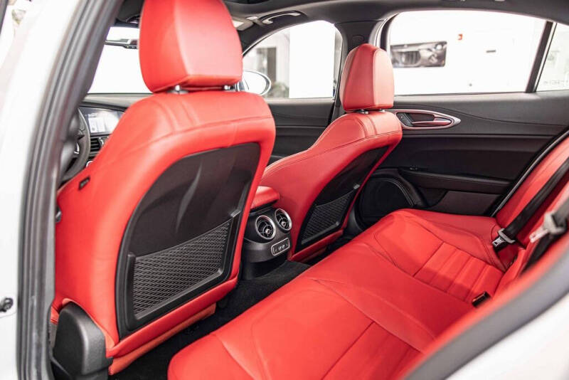 2025 Alfa Romeo Giulia