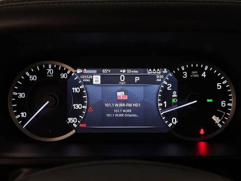 2023 Land Rover Defender 110 X-Dynamic SE