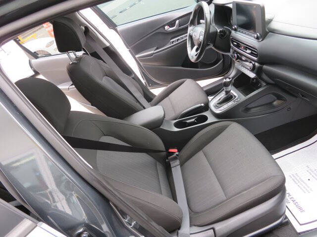 2022 Hyundai Kona SEL