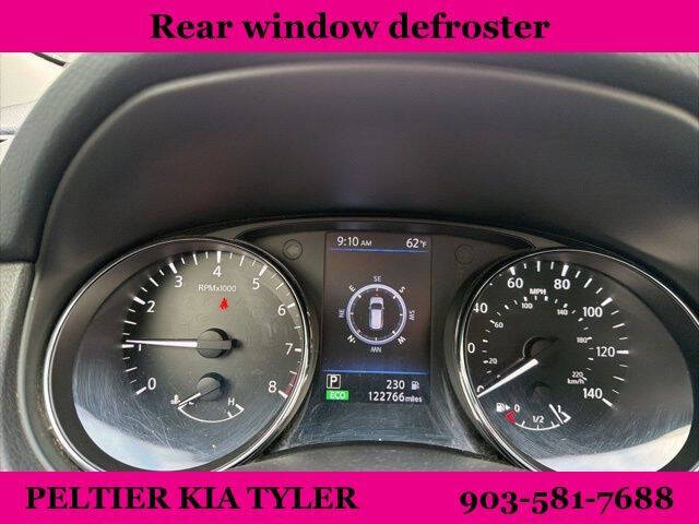 2018 Nissan Rogue SV