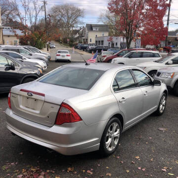 2012 Ford Fusion SE