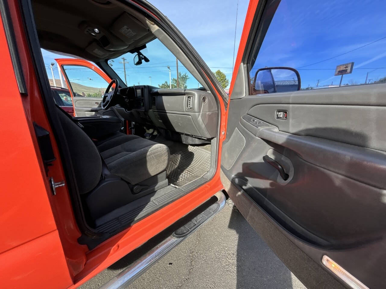 2004 Chevrolet Silverado 1500 for sale at PIERCY MOTORS INC in Union Gap, WA