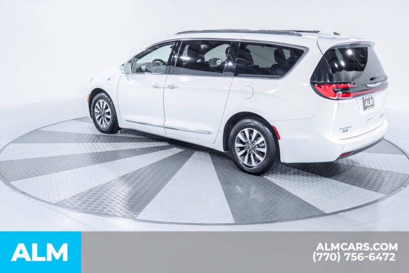 2021 Chrysler Pacifica Hybrid Limited
