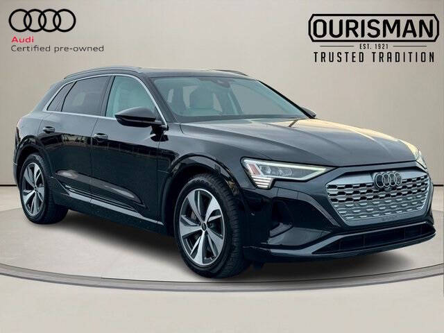 2024 Audi Q8 e-tron quattro Premium Plus