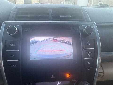 2017 Toyota Camry Hybrid