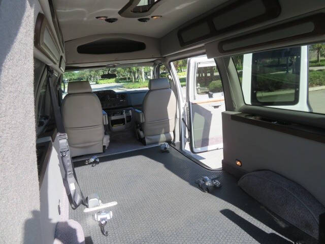 2013 Ford E-Series E-150