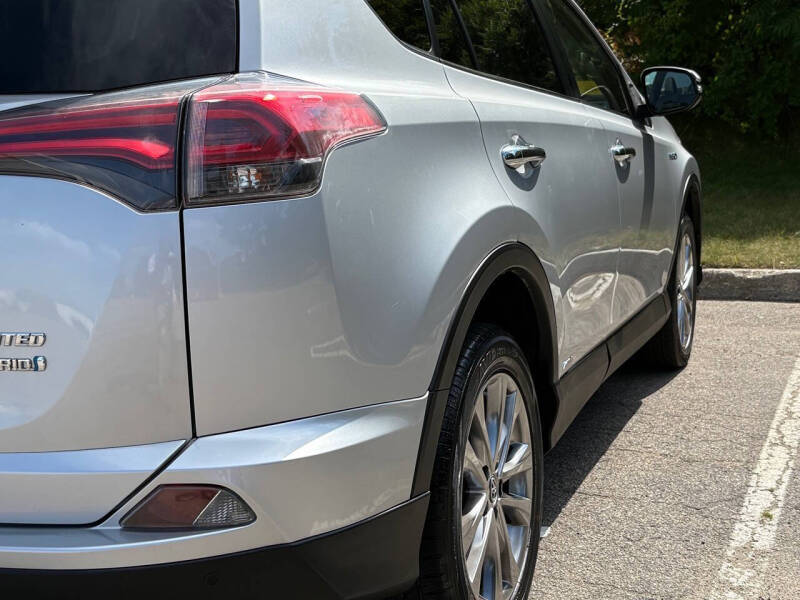 2016 Toyota RAV4 Hybrid Limited