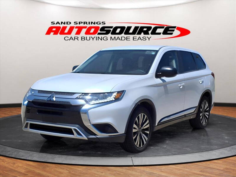 2020 Mitsubishi Outlander ES