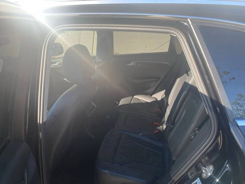 2011 Audi Q5 3.2 quattro Premium Plus