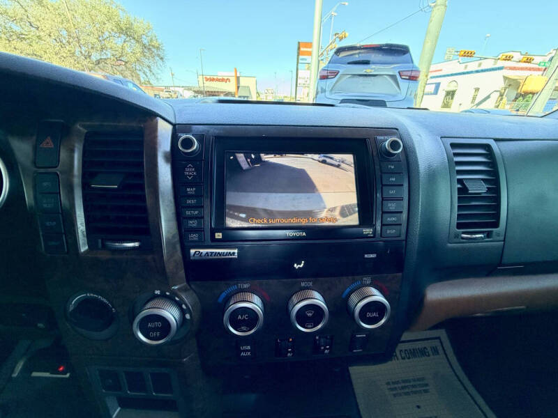 2013 Toyota Tundra Platinum