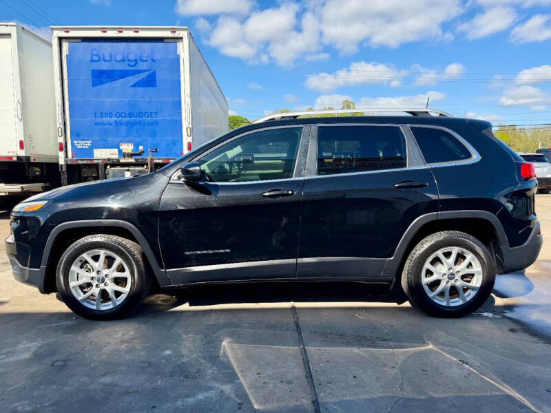 2017 Jeep Cherokee Latitude