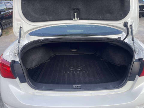 2014 Infiniti Q50 Premium