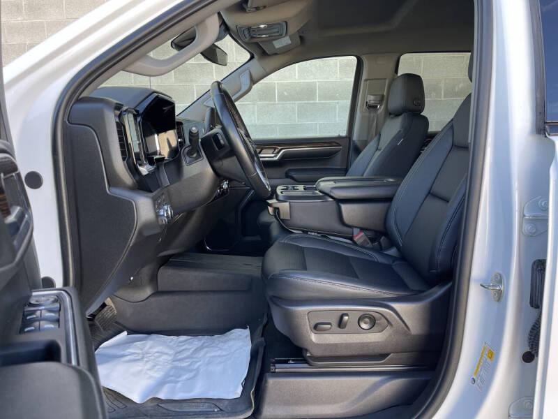 2024 GMC Sierra 1500 SLE