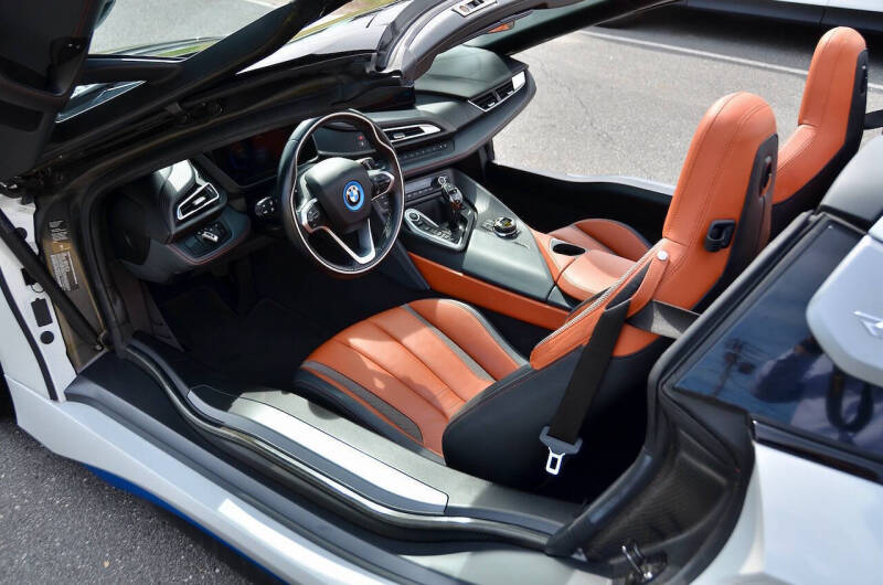 2019 BMW i8
