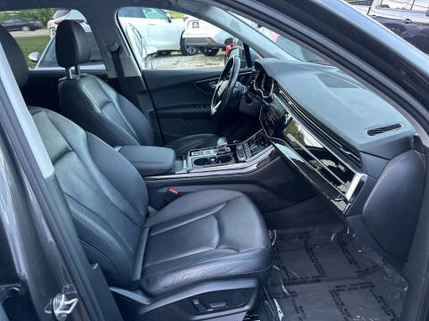 2021 Audi Q7 quattro Premium Plus 55 TFSI