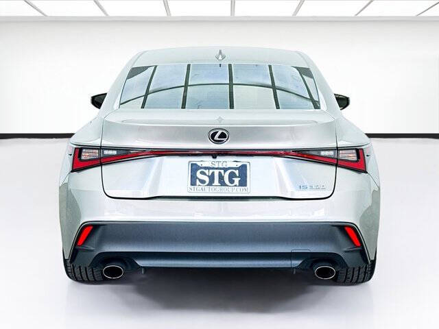 2021 Lexus IS 300