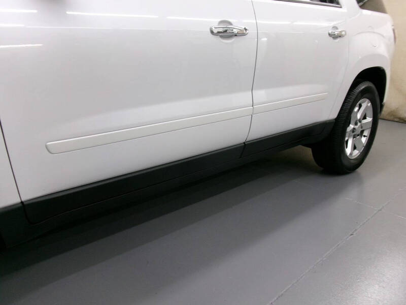 2016 GMC Acadia SLE-2