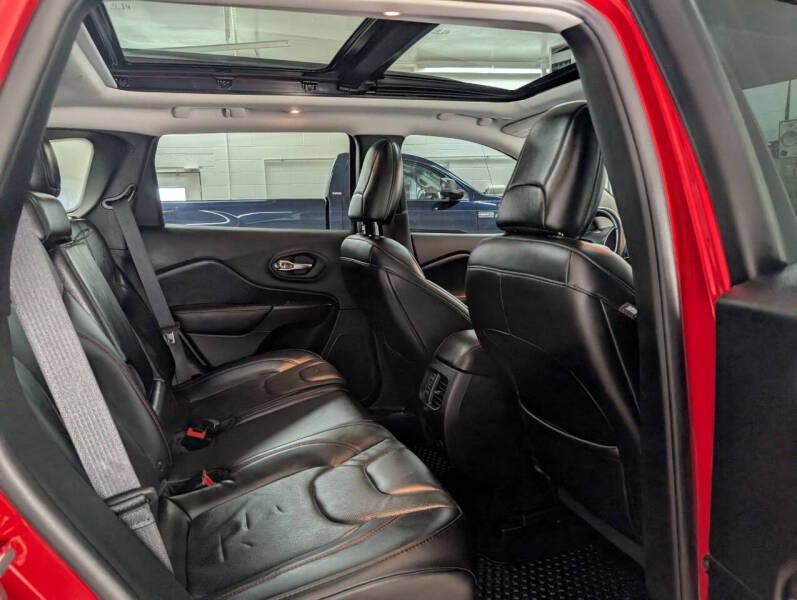 2019 Jeep Cherokee Trailhawk