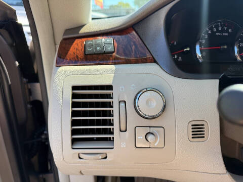 2006 Cadillac DTS Luxury I