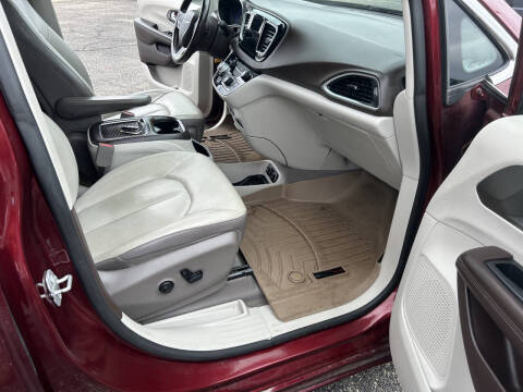2019 Chrysler Pacifica Touring L Plus
