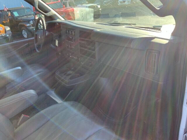 2017 Chevrolet Express 2500