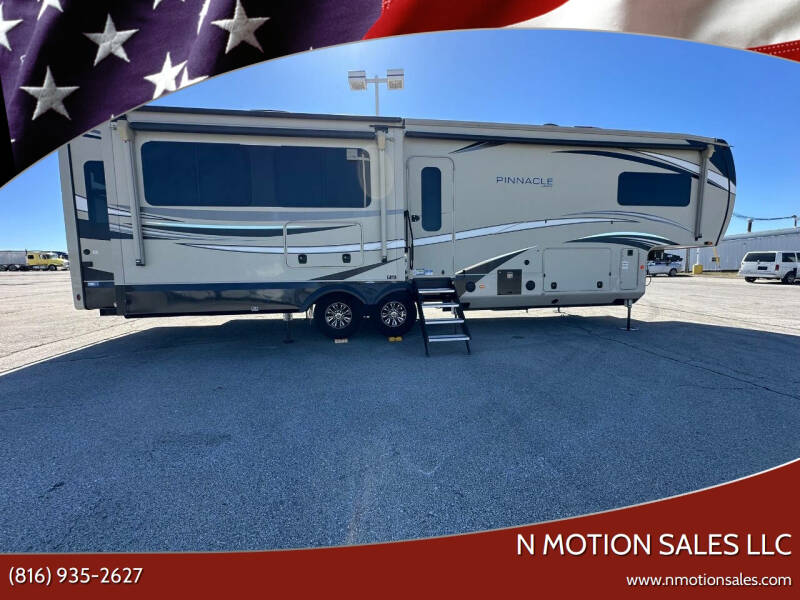 2022 Jayco Pinnacle