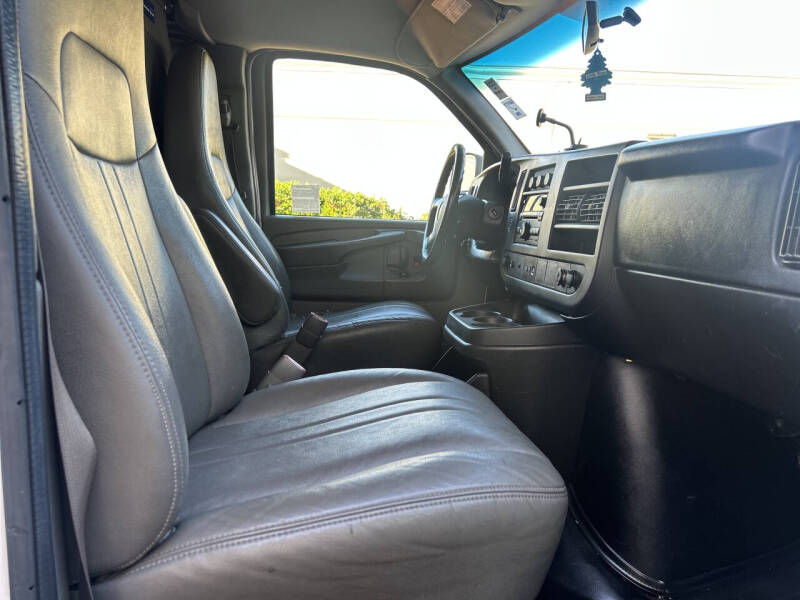 2014 Chevrolet Express 2500