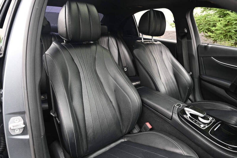 2017 Mercedes-Benz E-Class E 300 4MATIC