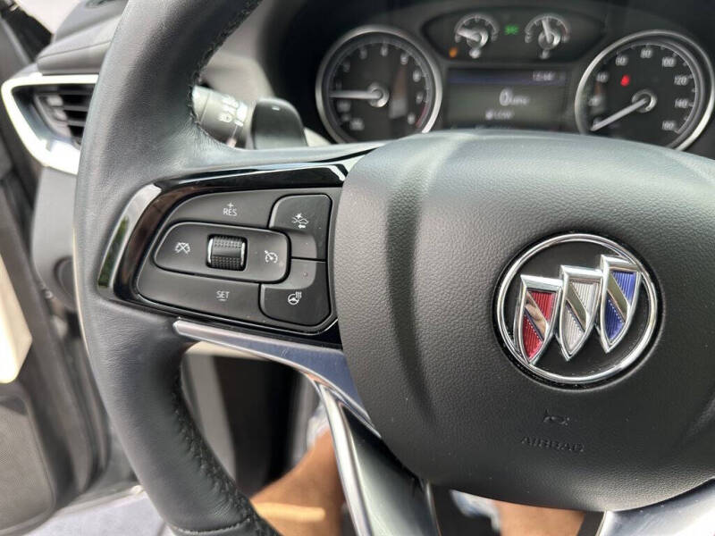 2024 Buick Enclave Essence